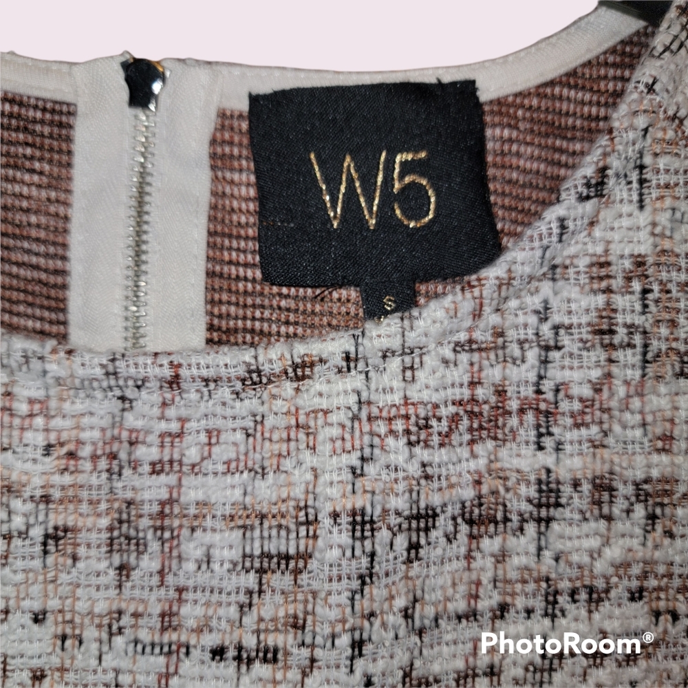 W5 Top Small - Picture 2 of 8